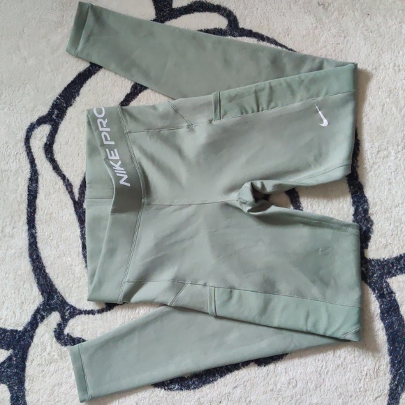 Big girls Nike Bundle of 3 leggings - Picture 3 of 4